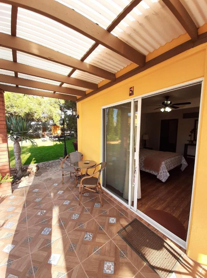 הוסטל ואלה דה גוואדלופה Rancho El Campanario En La Ruta Del Vino מראה חיצוני תמונה
